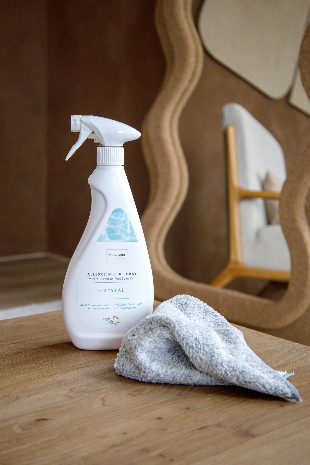 Allesreiniger spray en schoonmaak doek